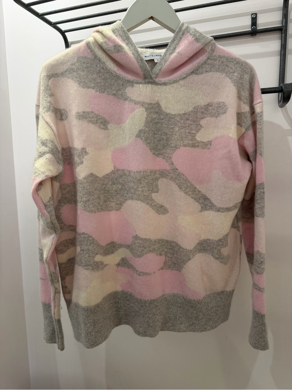 White + Warren Women’s Cashmere Camo Hoodie Sweater - Pink & Gray - S